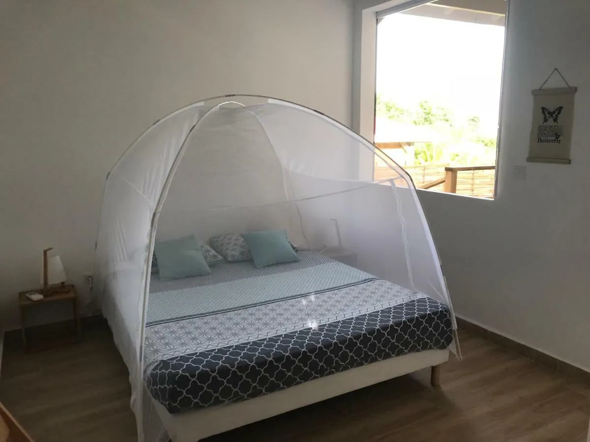 Location LAGON Marie-Galante Capesterre